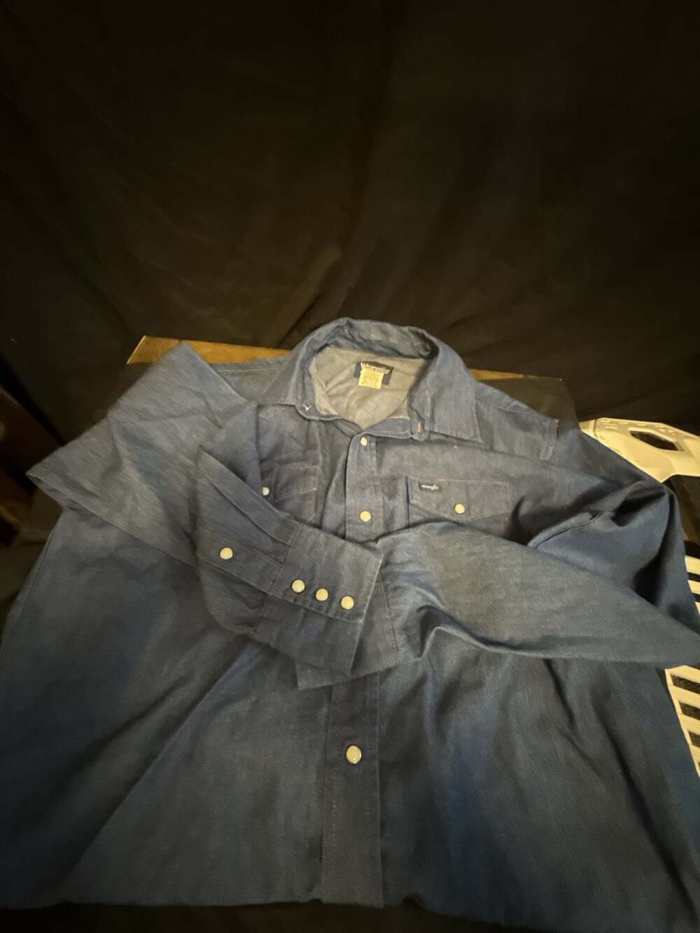 Wrangler Western Long Sleeve Snap Work Shirt, Dark Blue Chambray, XLT/XGA/TGL